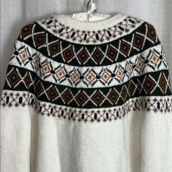 GROVE & HOLLOW Fair Isle Ivory Green Tan Navy Orange Crew Wool Blend Sweater